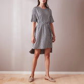 Short Day dress with black and white geo print