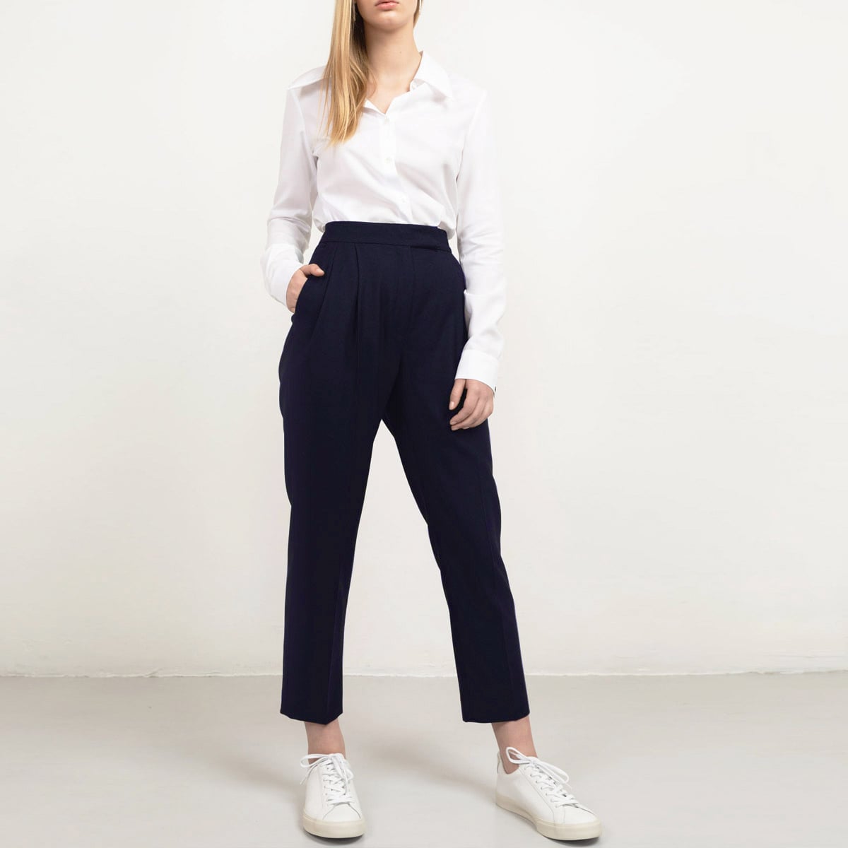 Cropped navy wool trousers