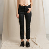 Cropped custom fit denim in Dark Blue with matching stitches