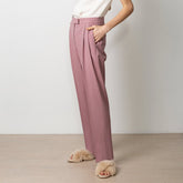 Long pink pleated wool trouser