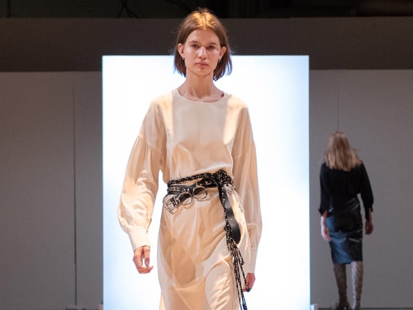 Fashion show Survival