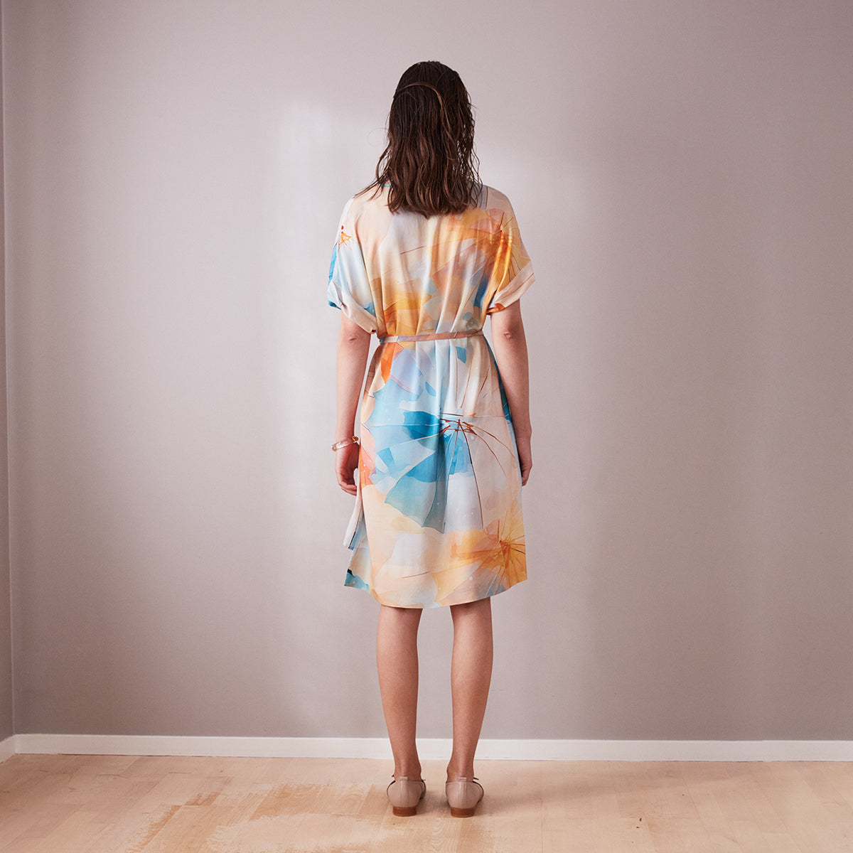 Relaxed Day Dress with Colourful Umbrella print