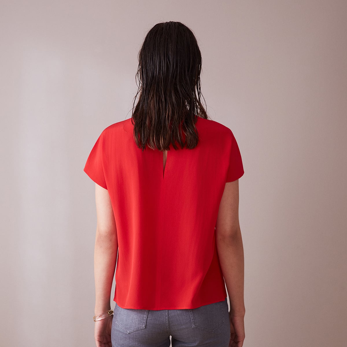 Red silk crepe tee