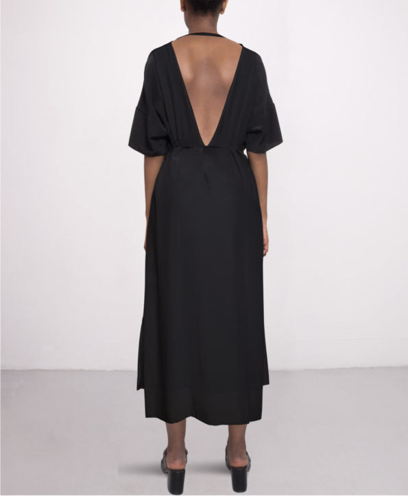 Long day silk dress in Black SS RN