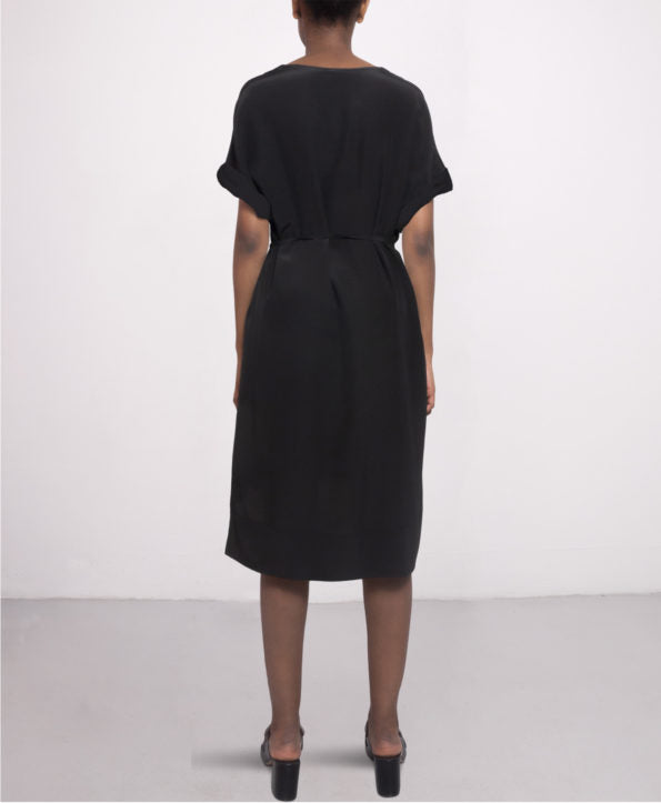Knee-length day silk dress in Black SL VN