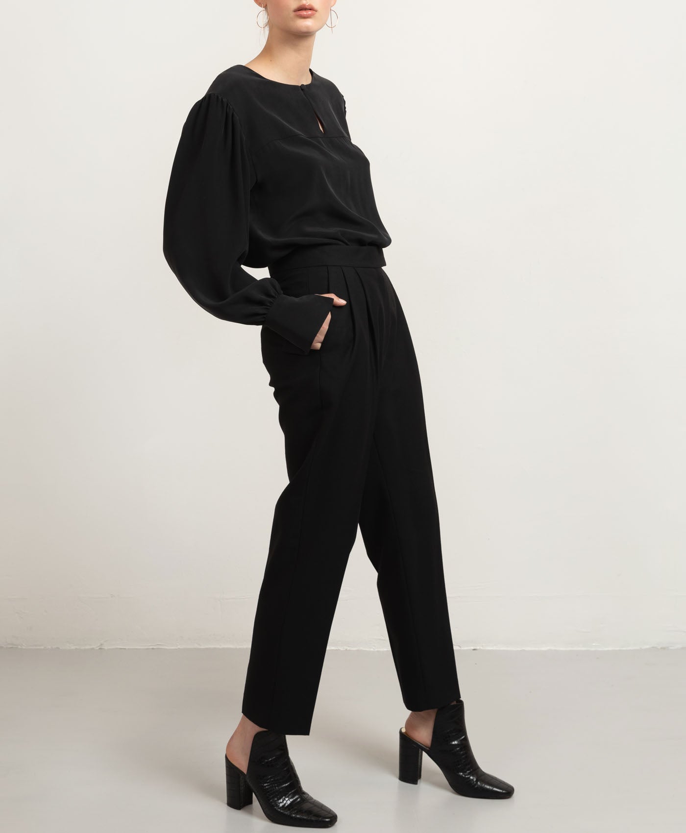 Blaze silk blouse black