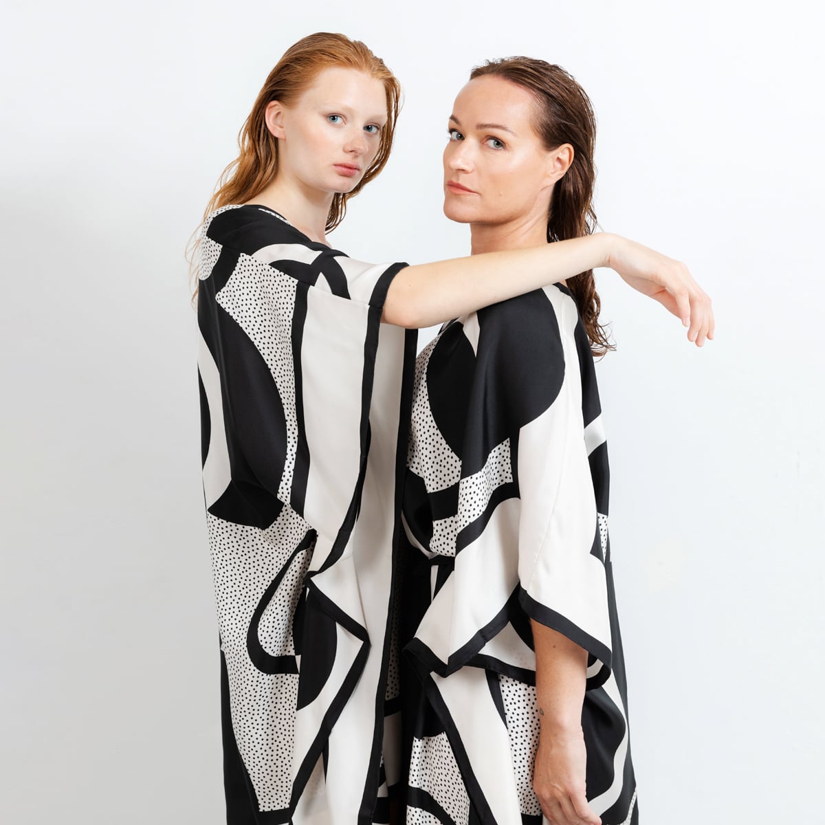 Long Riviera scarf print