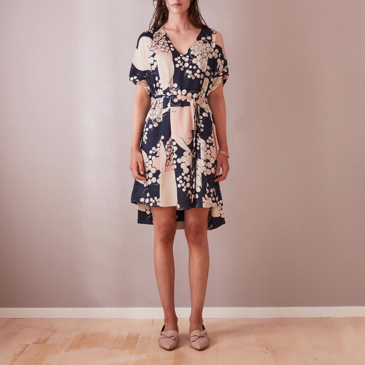 Sustainable printed V-neck dress Day