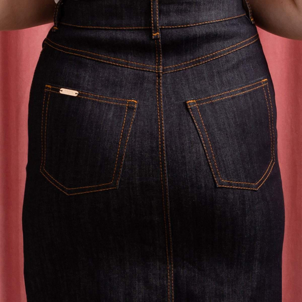 Custom-fit blue midi denim skirt