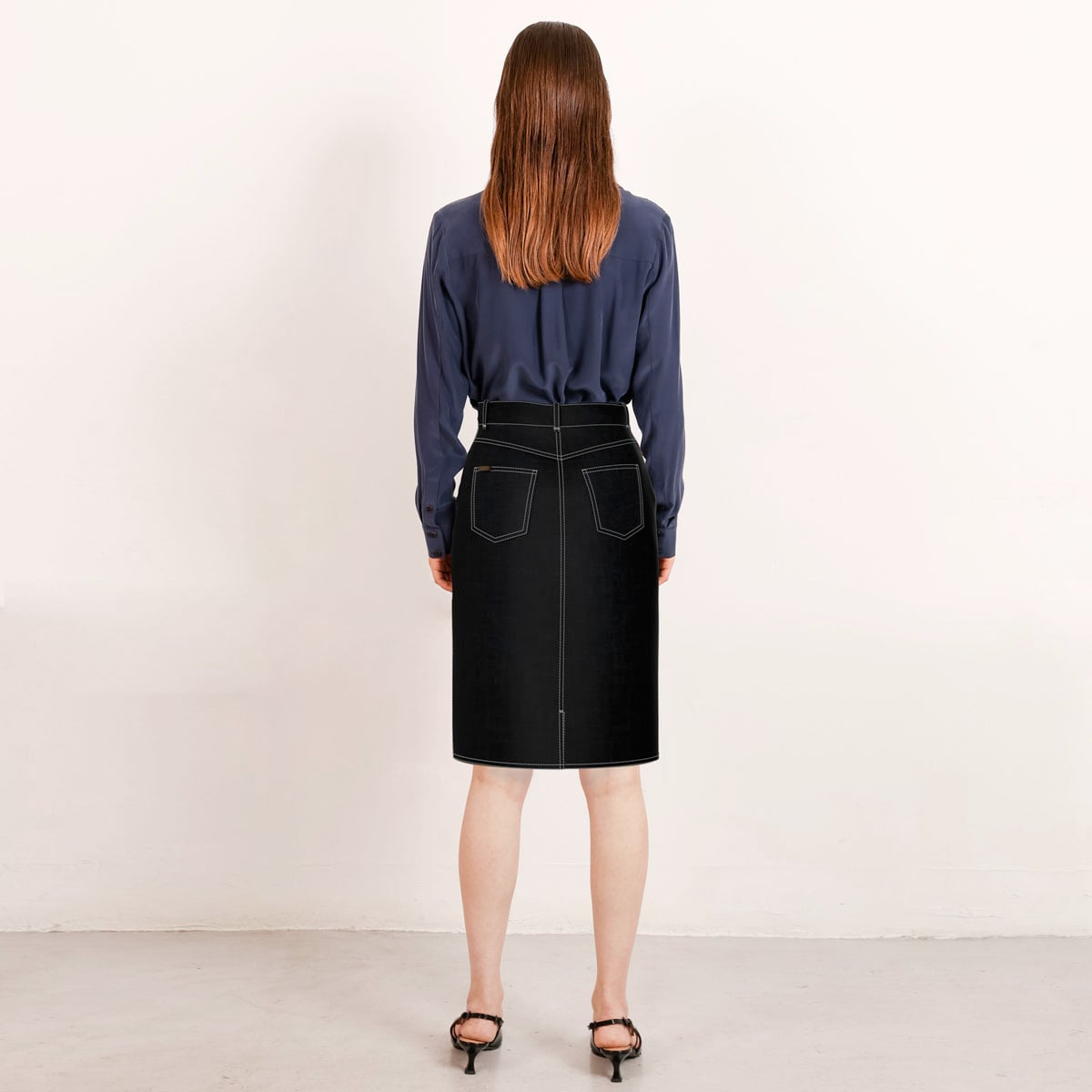 Custom-fit black denim skirt white stitch