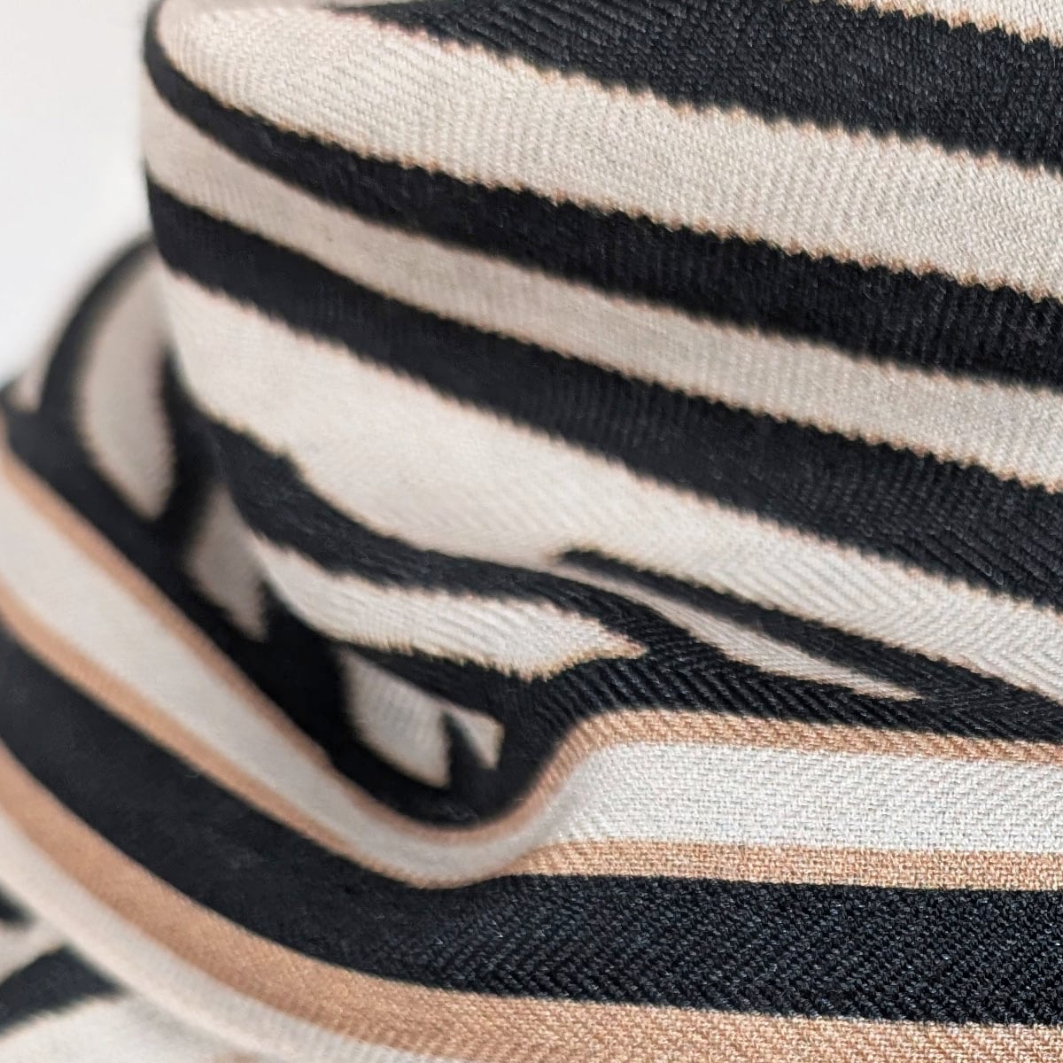 Wool and silk scarf Double Date