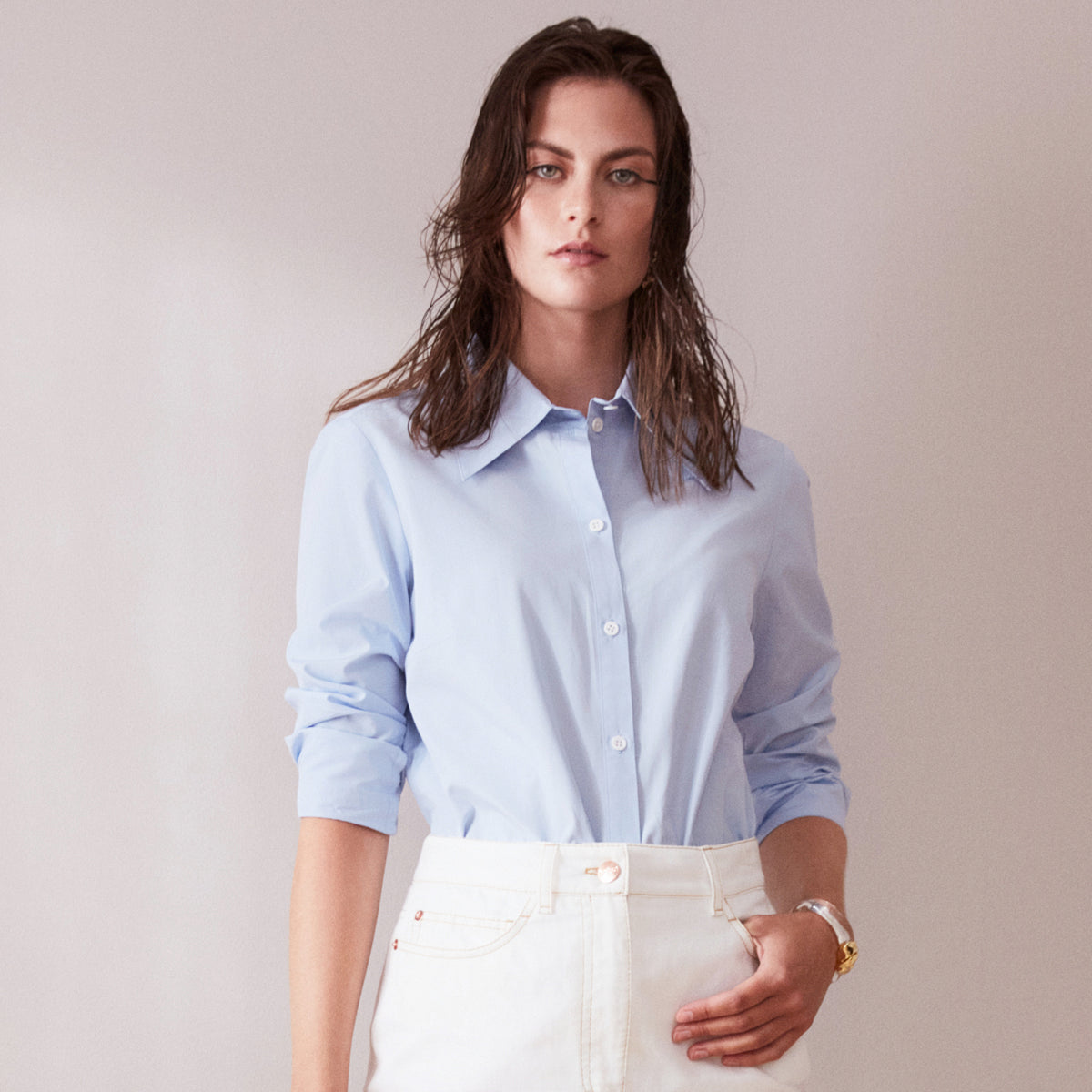 Blue Poplin Essential shirt
