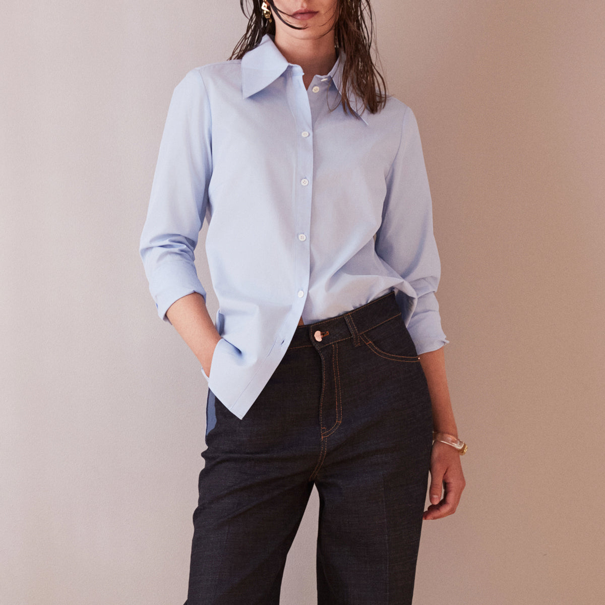 Blue Poplin Essential shirt