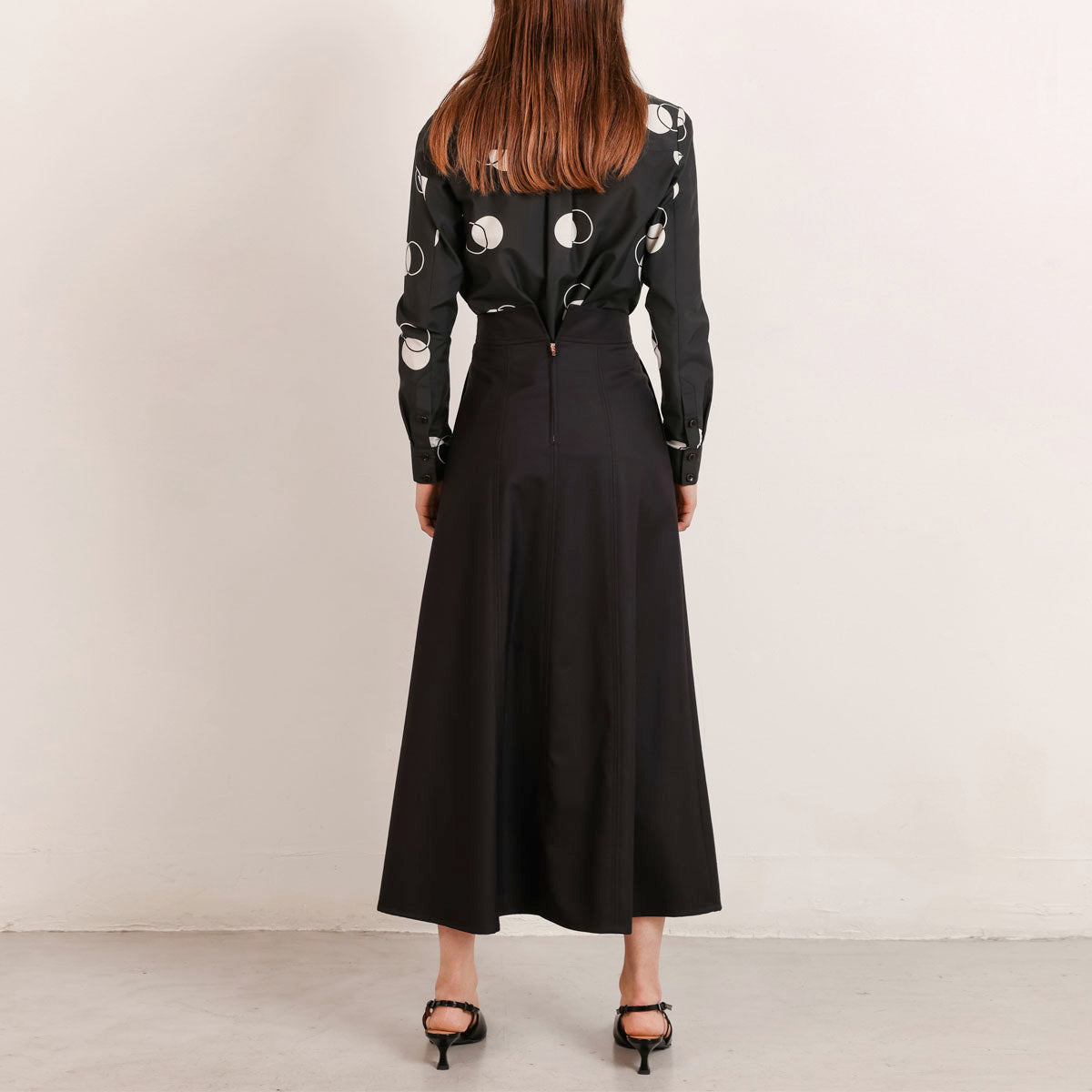 Long a-line skirt Flow in black wool