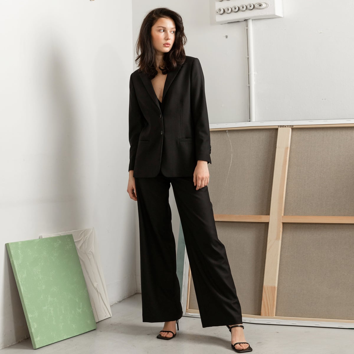 Grace wool blazer black