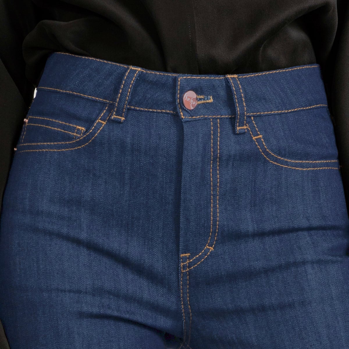 Cropped straight leg denim in mid blue, tobacco stitch