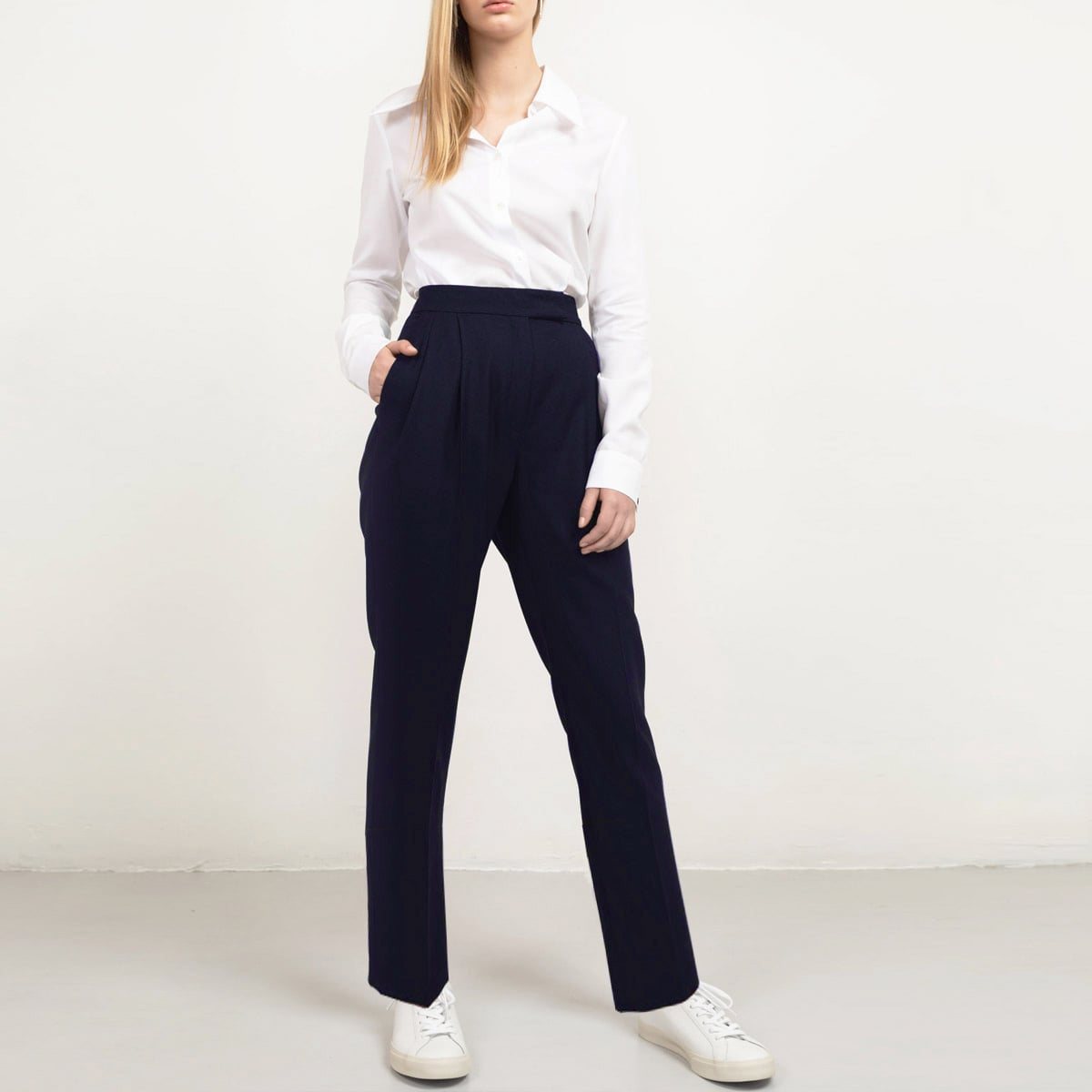 Long navy pleated wool trouser