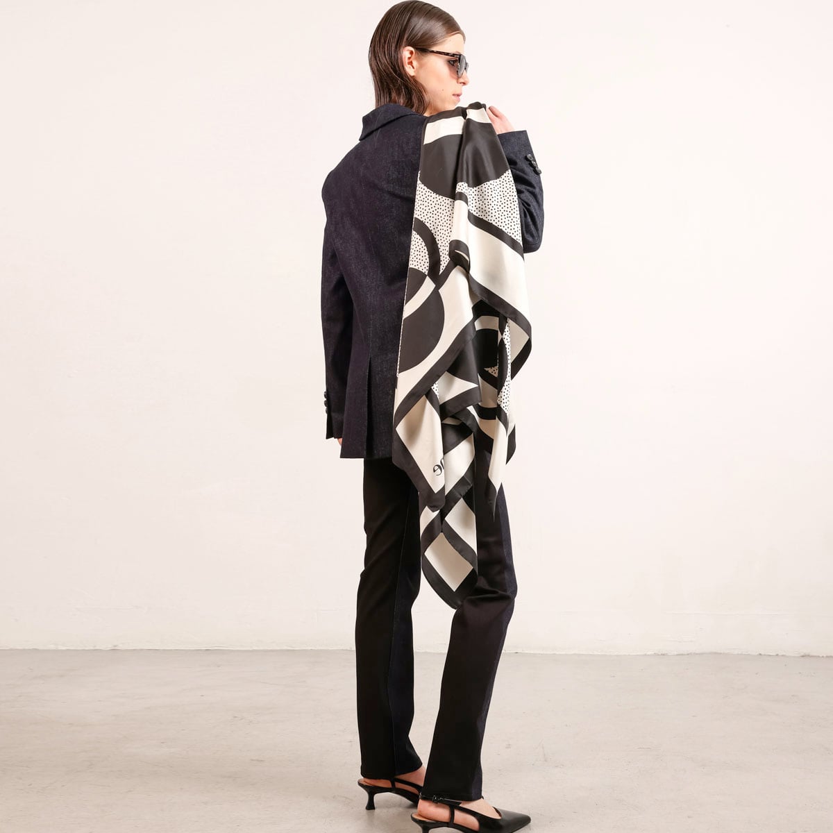 Silk Scarf Circle art