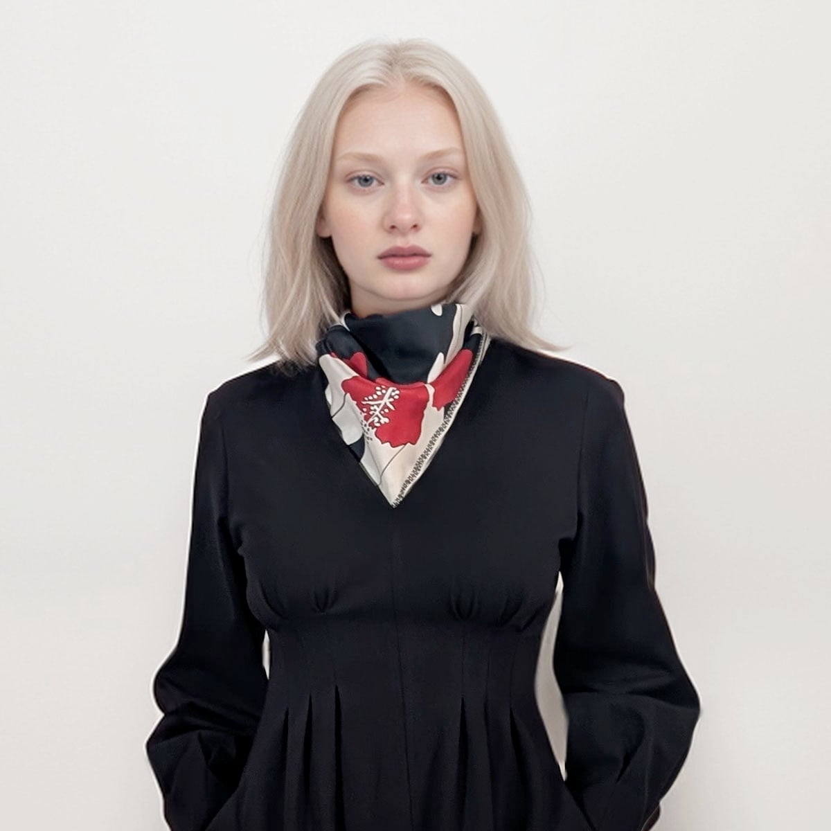 Silk scarf Red Flower