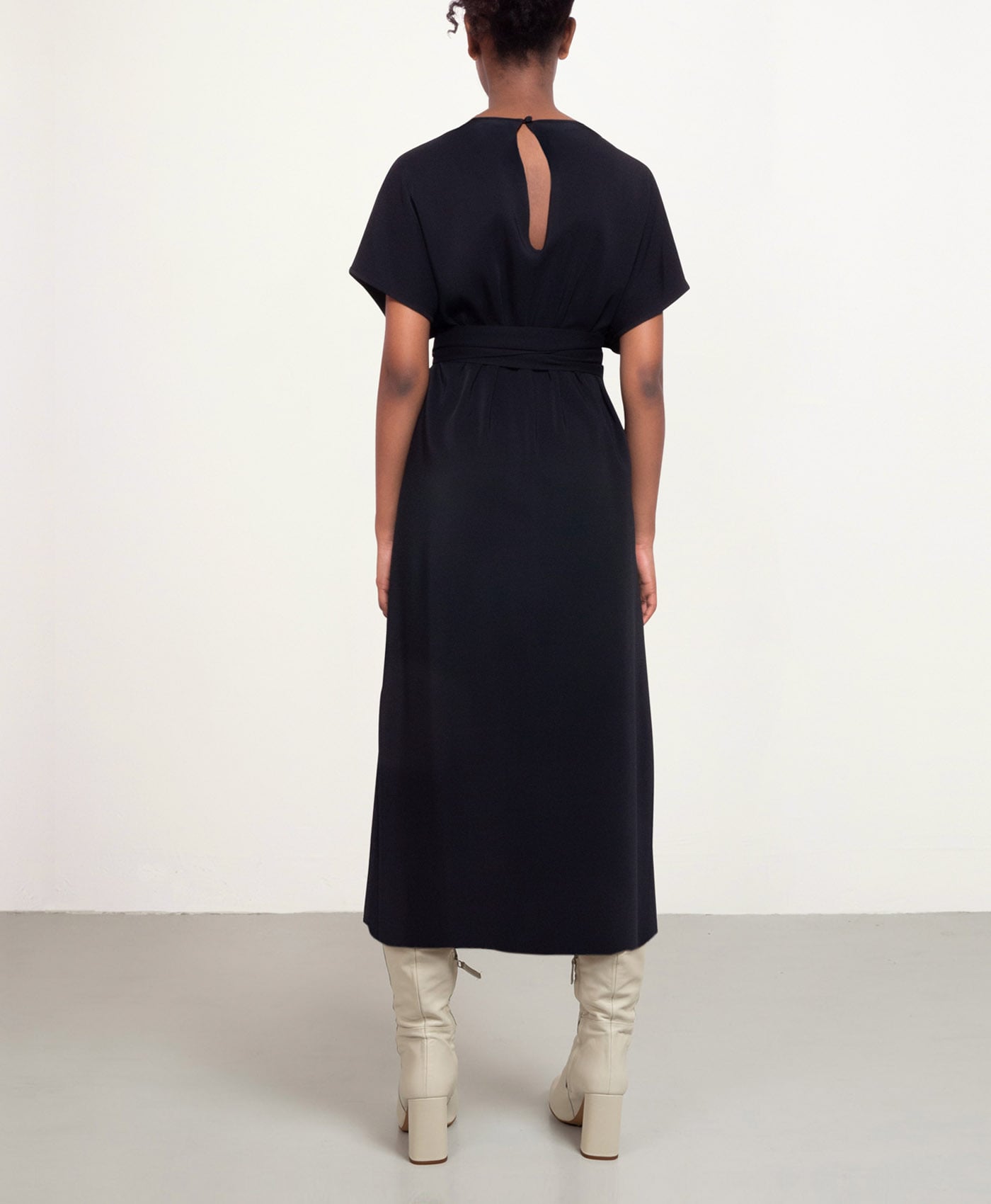 Midi-length Black Sunday Dress SS RN