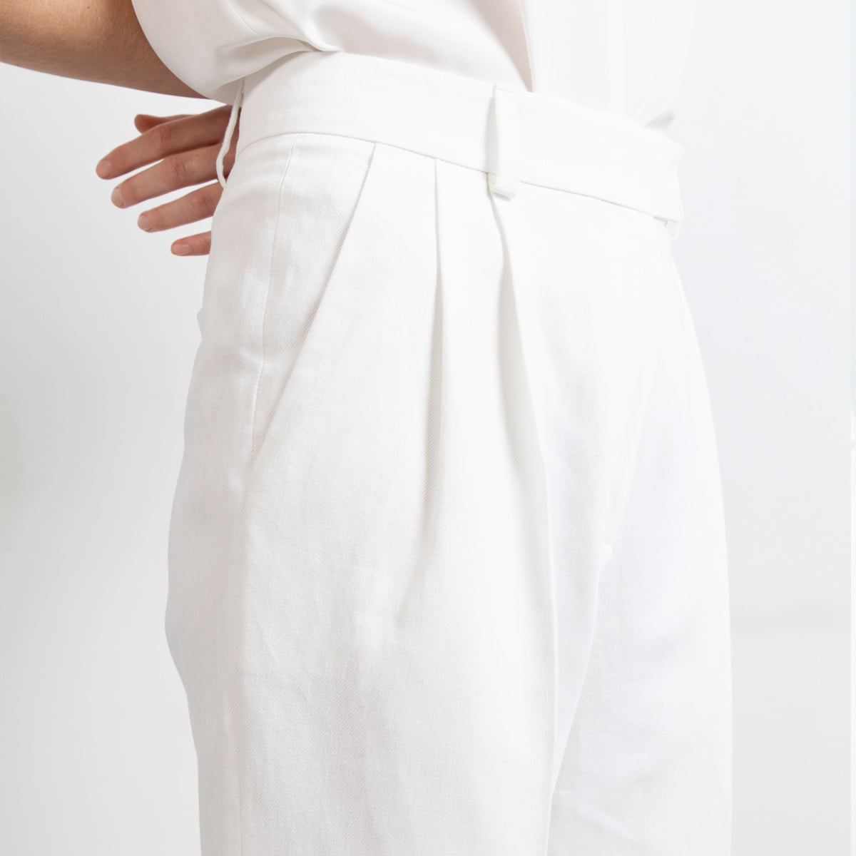 Linen mix cropped wide pants Swipe