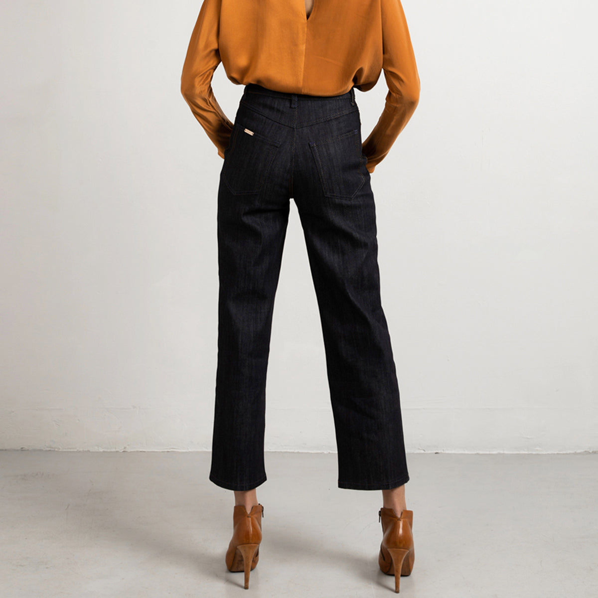 Dark blue wide leg jeans with matching stitches