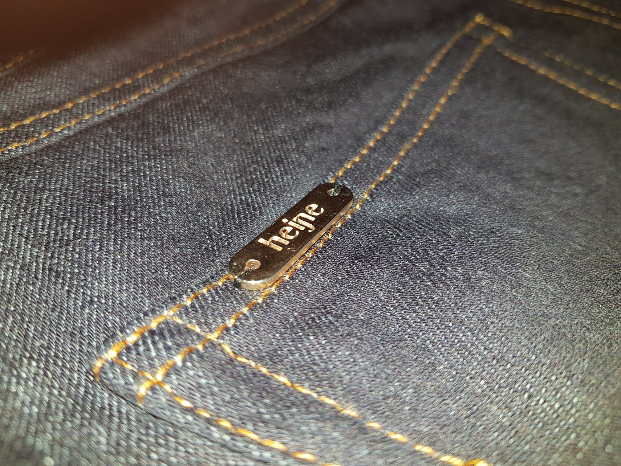 Custom made jeans by Studio Heijne