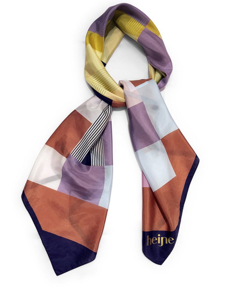 Silk scarf with Heijnes signature print